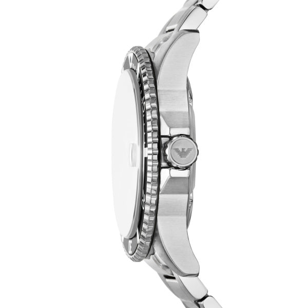 ساعة وورلد إكسبلورر فضية رجالية 