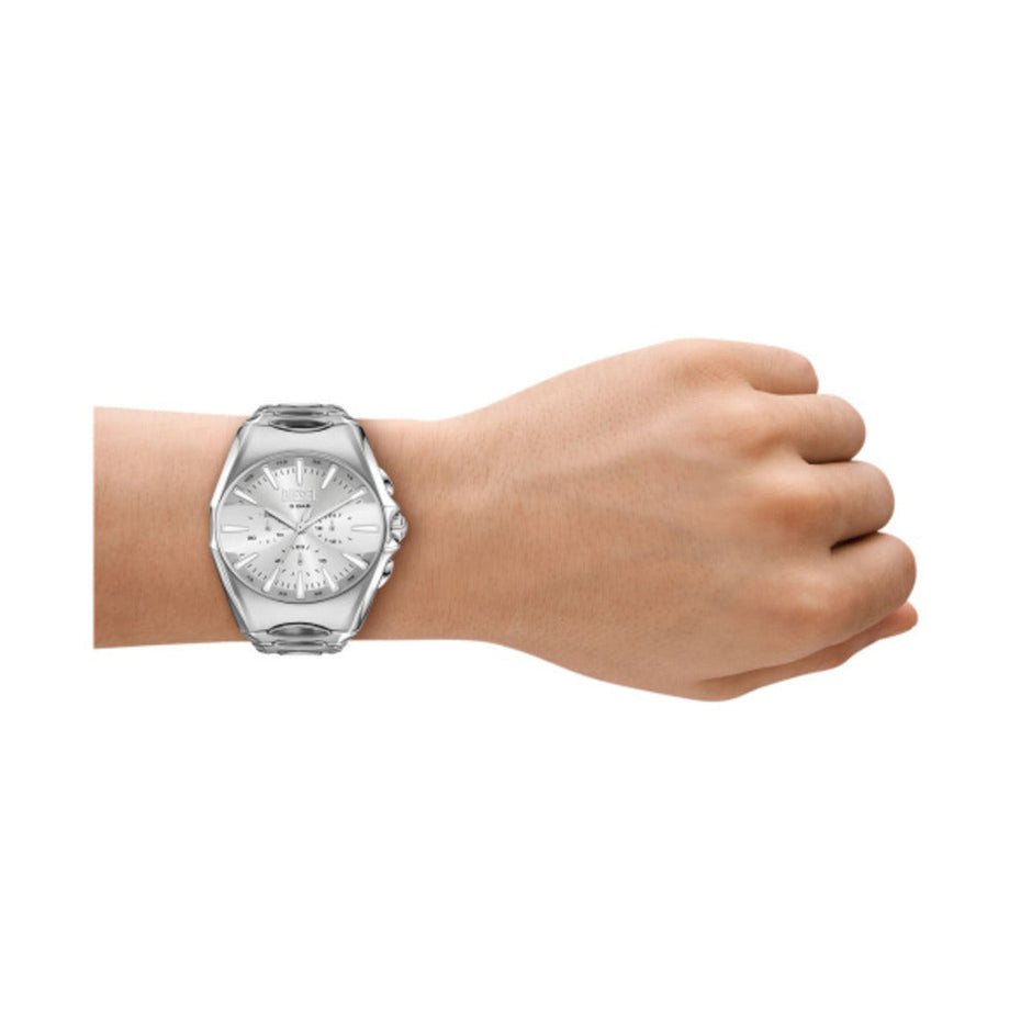 Men D-Curve Watch