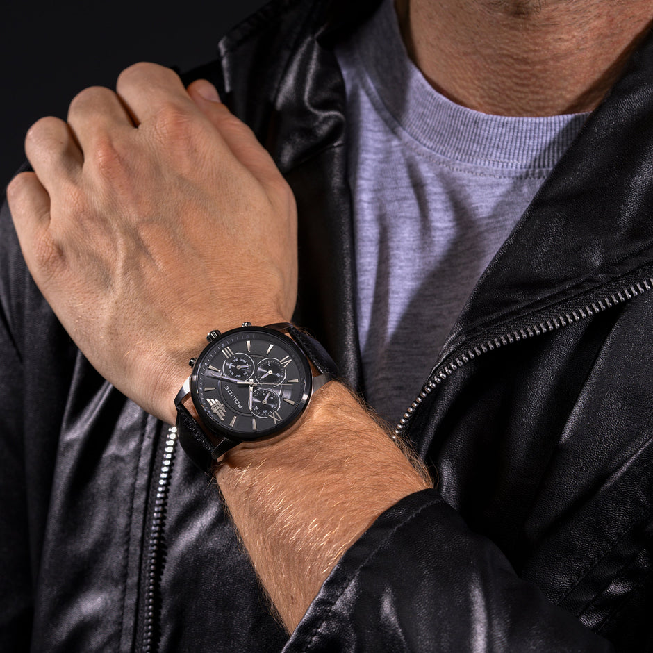 Men Avondale II Black 44 mm Watch